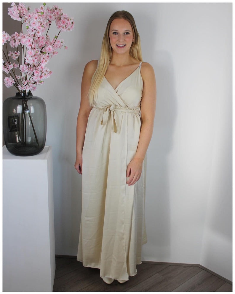 Satijnen maxi jurk beige