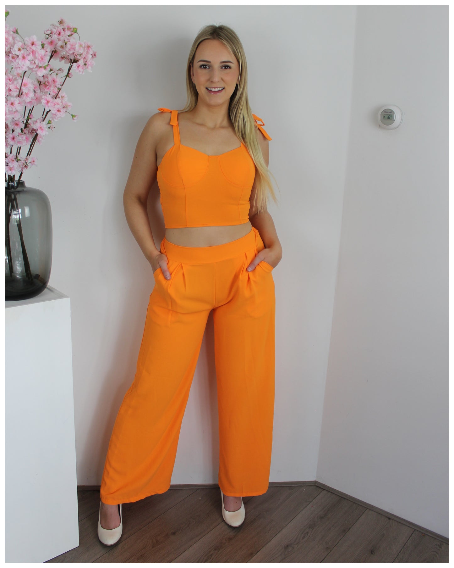 Amé set oranje